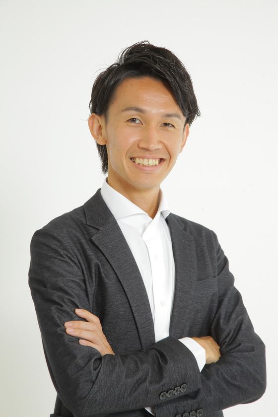 マラソンランナー八木勇樹選手と
Garmin製品のサプライヤー契約を締結