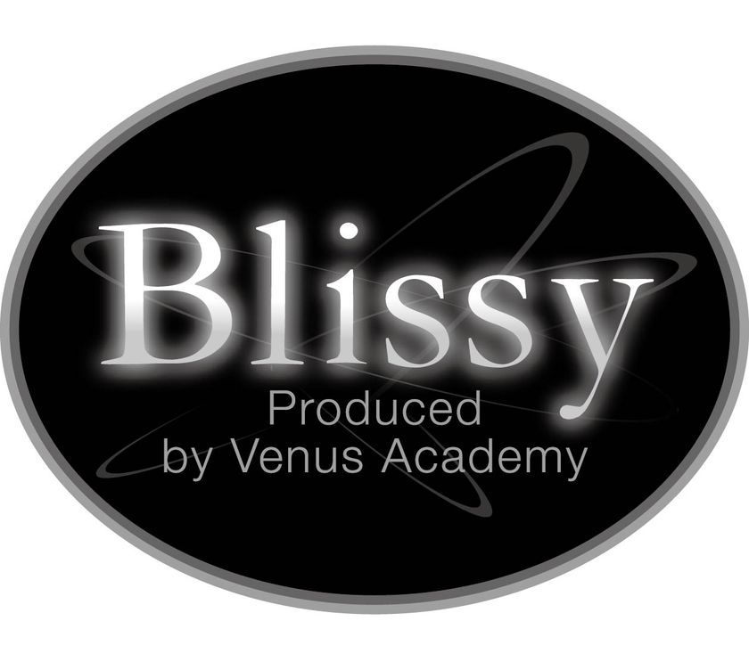 学生たちがトータルビューティサロン
「Blissy（ブリッシー）」をプロデュース！
2017年2月19日（日）11：00～18：30
東京・恵比寿で開催の卒業修了制作展
「VANTAN STUDENT FINAL 2017」にて
