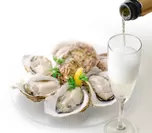 五島列島の岩牡蠣とスパークリングワイン　イメージ画像