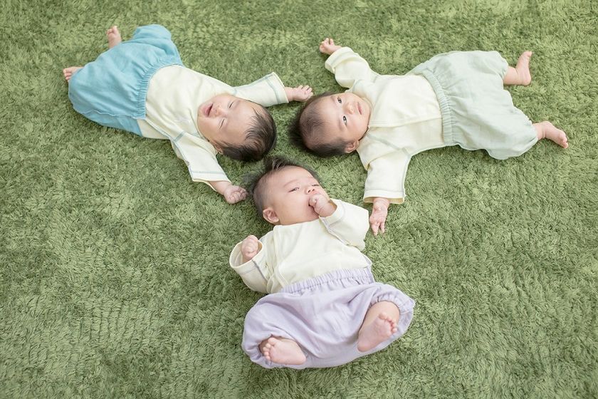 販売数が10日間で前月比200％を達成！楽々お着替えのベビー服
『ラクラクふわふわバルーンオール』が新米ママ・パパに好評