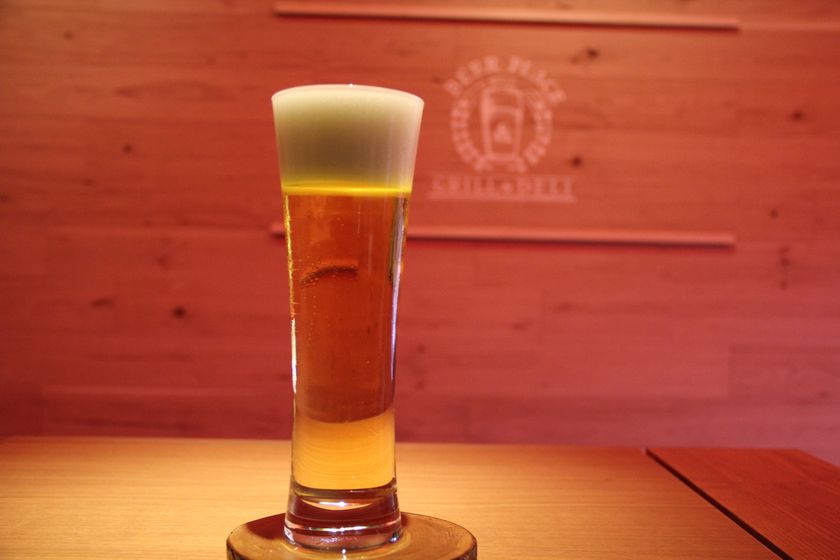 ビアマイスターの注ぐスペシャルドラフトビール
「マスターズドライ」をワンコインで提供
～THE DAD BOD品川店　プレミアムフライデー企画～