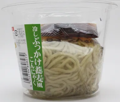 糖質0カロリーオフカップ麺　冷しぶっかけ蕎麦風こんにゃく