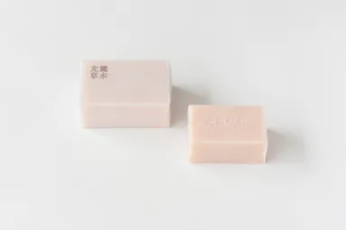 北麓草水　ウオッシングソープバー　桃 2