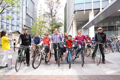 オランダとベルギー大使館の関係者も参加する国際色豊かなイベント