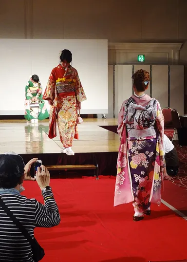 ファッションショー 8