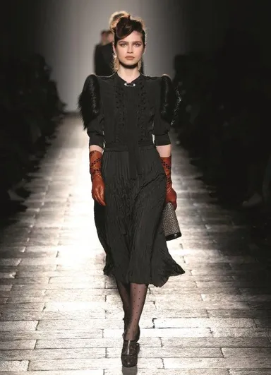 ボッテガ・ヴェネタ2017FWウィメンズルック46