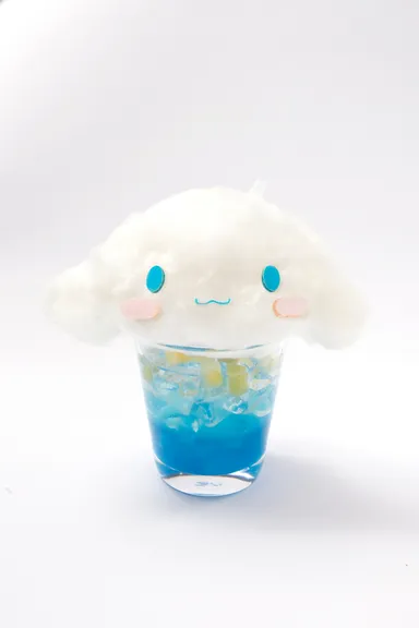 シナモンのコットンキャンディーソーダ