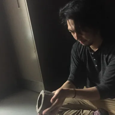 陶芸家　穂高 隆児(ほだか りゅうじ)