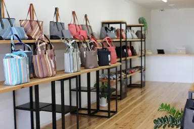 御影屋　松右衛門帆本店ショップ 1