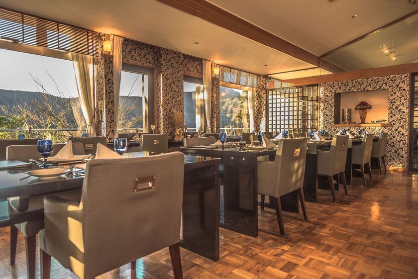 オーベルジュ フォンテーヌ・ブロー、創業20周年記念
3ヶ月毎に更新される創業20周年感謝メニューの提供を開始