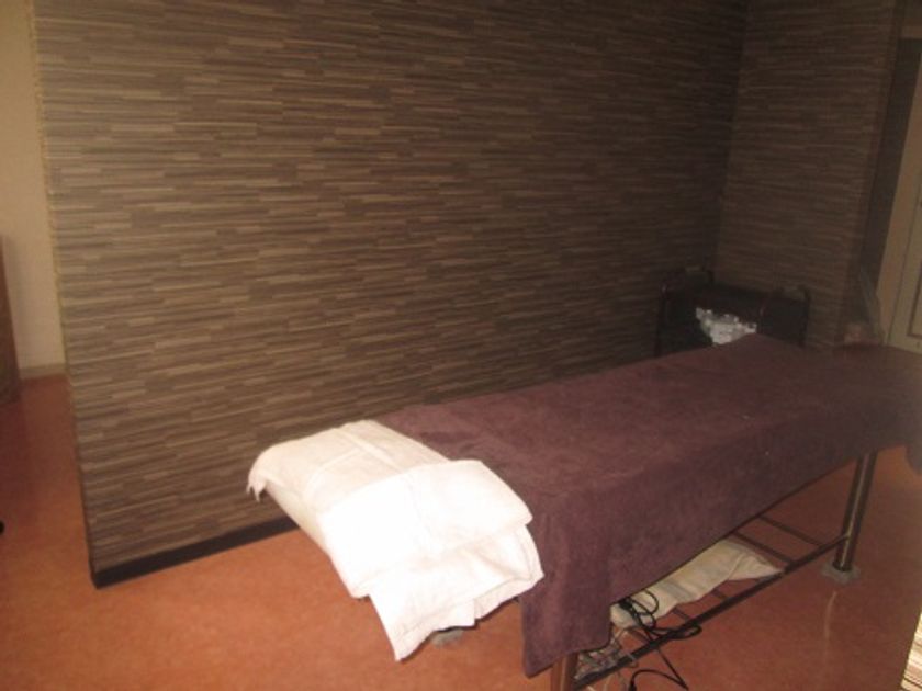 花嫁＆婚活中の方を対象に大阪の予防美容認定サロンが
オールハンド施術など3コースを特別価格で4月1日提供開始