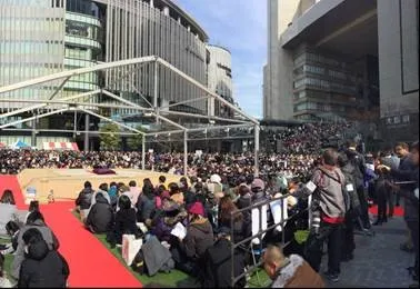 会場（うめきた広場）