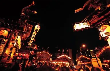 「鹿沼今宮神社祭の屋台行事」