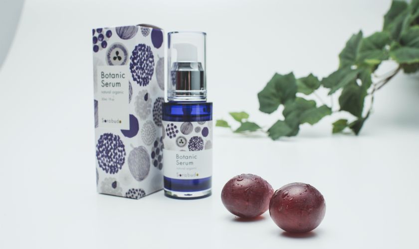 ブドウ酵母エキスをたっぷりと使用した美容液2品を
ボタニカルスキンケア「Sorabudo(ソラブドウ)」から発売