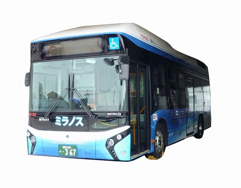 「クルマのまち」豊田市で
最先端の乗り物を体験できる！
「豊田市だよ！ミライの乗り物大集合」
3月16日～18日開催
18日にはコージー冨田さんのモノマネショーも