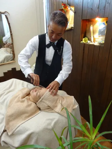 総支配人による施術(1)