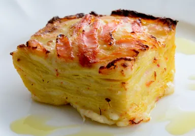 オホーツク産ズワイガニのミルフィーユラザニア