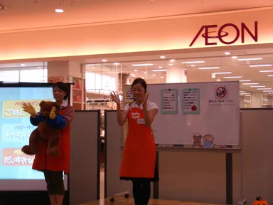 お歌で盛り上げます