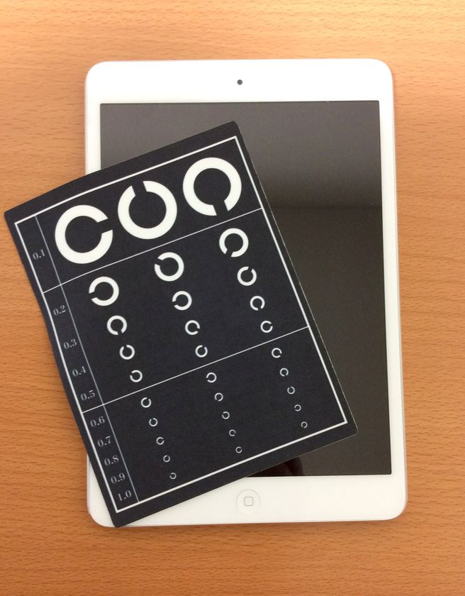 業界初！面白さと実用性を兼ねた視力検査表デザインの
タブレット・携帯電話用クリーナーを5月発売！