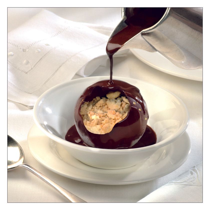 ベルギーの高級パティスリー
「DEBAILLEUL（ドゥバイヨル）」
三越銀座店（地下2階フロア）に出店