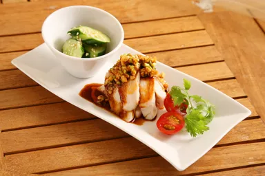 よだれ鶏～四川風ピリ辛だれ～