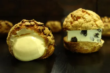 シュークリームとシューバターサンド(仮)