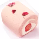 『京橋 千疋屋』さくらと苺のロールケーキ