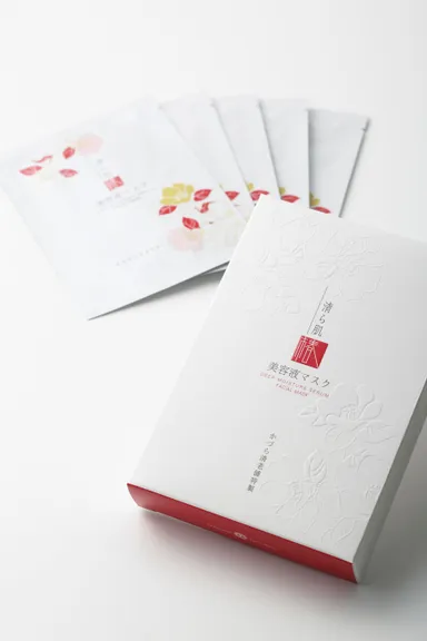 清ら肌　美容液マスク