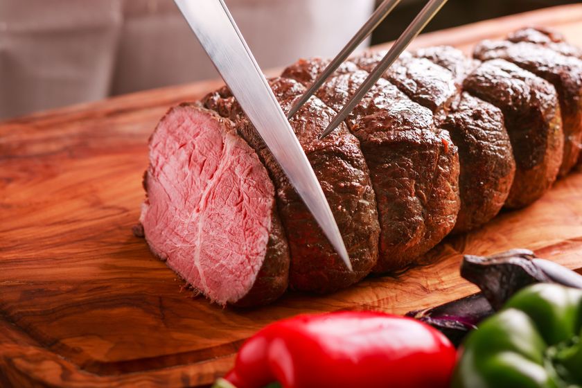 神戸ビーフのローストビーフも食べ放題　
「京都・神戸の味めぐりディナービュッフェ」開催
(3月31日まで)