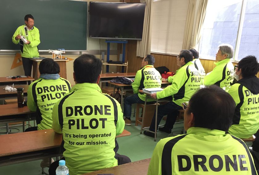 測量専門ドローンパイロットの養成に連携　
i-Constructionへの対応図る