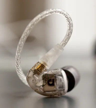 硬質イヤーフック