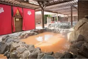 有馬温泉 太閤の湯 金泉源泉かけ流し「太閤の岩風呂」