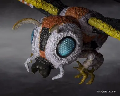 S.H.MonsterArts モスラ(成虫)＆モスラ(幼虫) Special Color Ver.　モスラ(成虫)アップ　※画像はイメージです。　TM & (C)TOHO CO., LTD.