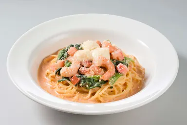 北海道モッツァレラとエビのトマトクリーム