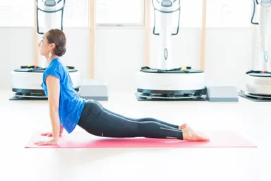 ストレスケアのヨガ(太陽礼拝) 1