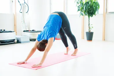 ストレスケアのヨガ(太陽礼拝) 2