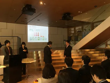 ロンドンデザイナー 高木氏表彰