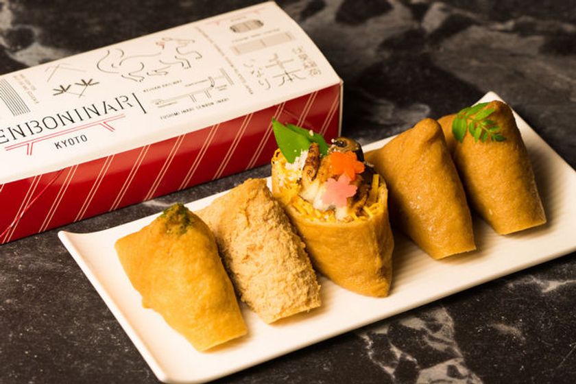 ４月５日（水）、京阪電車「伏見稲荷駅」構内に
いなり寿司専門店
「伏見稲荷 千本いなり」がオープン！