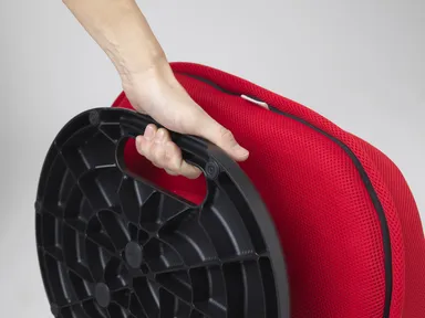 持ち運びも簡単