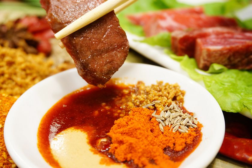 焼肉専用「タレBar」を新設　
好きな味付けで焼肉が食べられる店として
ダイラバ食堂がリニューアルオープン