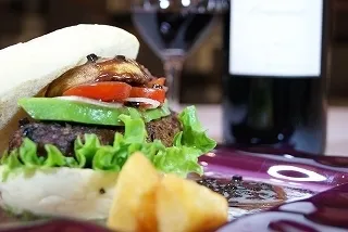 デュ・マリアージュ 側面