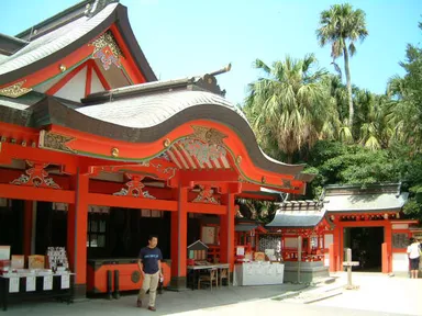 青島神社の本殿