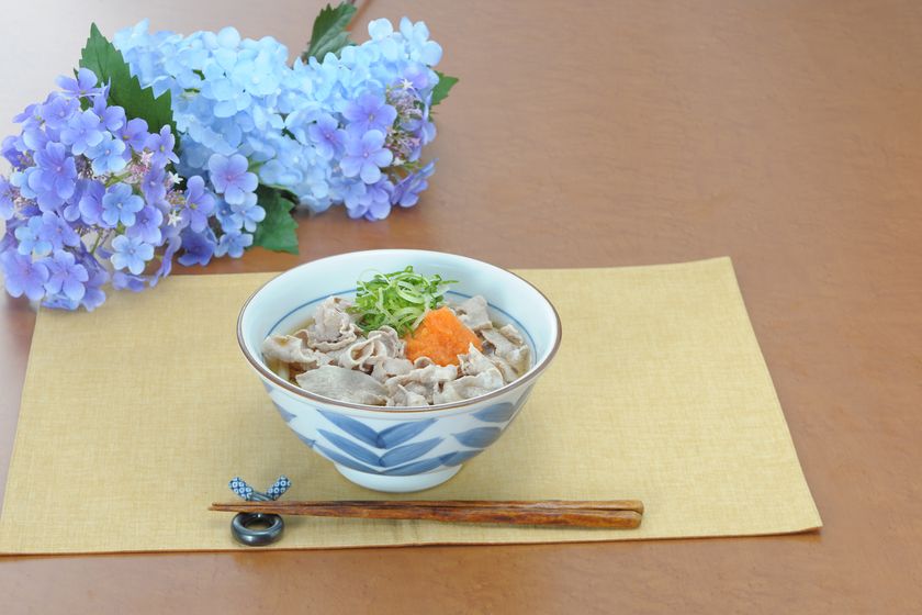 讃岐うどん製麺大学が「豚肉うどん」を再販売！
