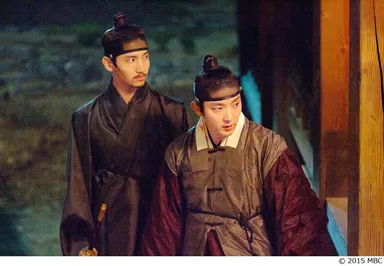 夜を歩く士＜ソンビ＞