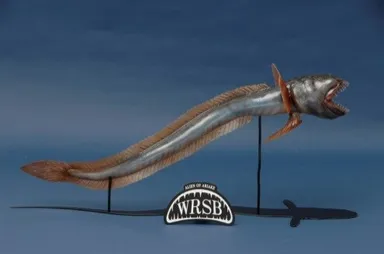 ワラスボフィギア全体像