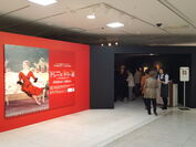 ジェイアール名古屋タカシマヤで『グレース・ケリー展』が開幕！日本初公開のウエディングドレスや世界に3つのケリーバッグなどモナコ公室秘蔵の約140点を秘蔵映像とともに大公開