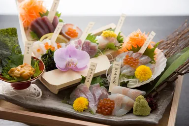 青森鮮魚のねぶた盛り