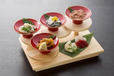 郷土珍味の盛り合わせ