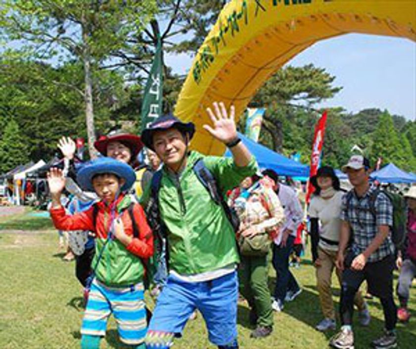 木と緑の遊び場！
六甲山カンツリーハウス
～4月15日（土）シーズンオープン～