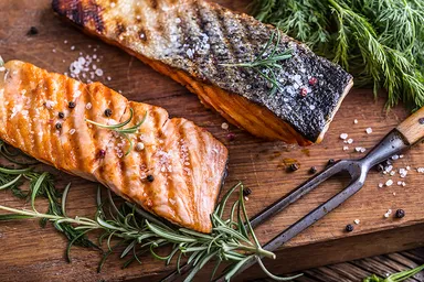 燻製キングサーモンテール